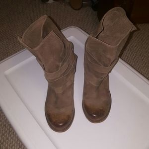 Strappy heeled boots